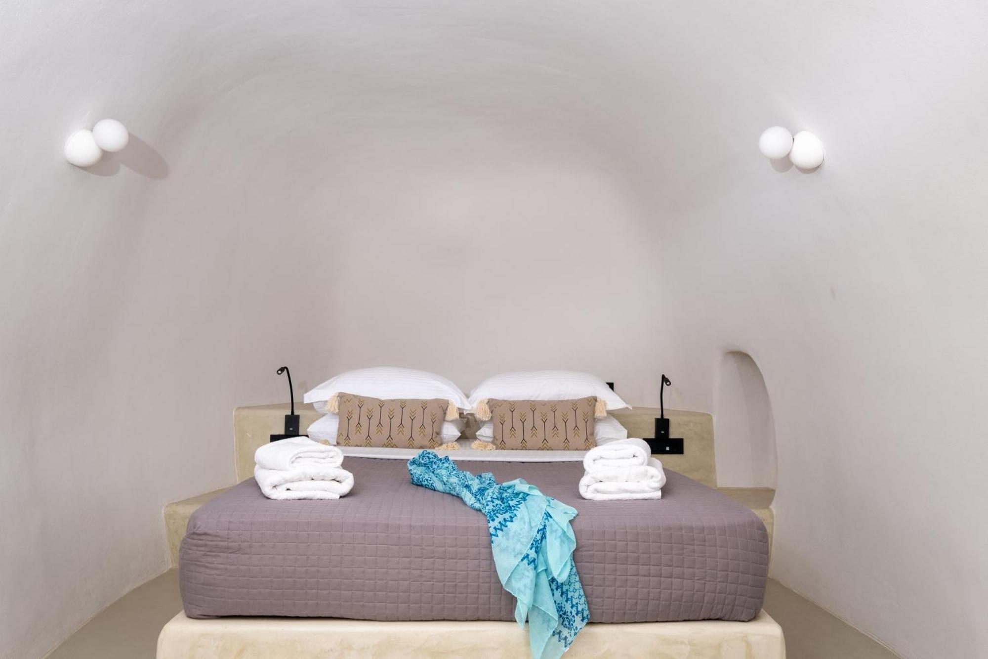 Santoroia Luxury Suites By Caldera Houses Eksteriør bilde